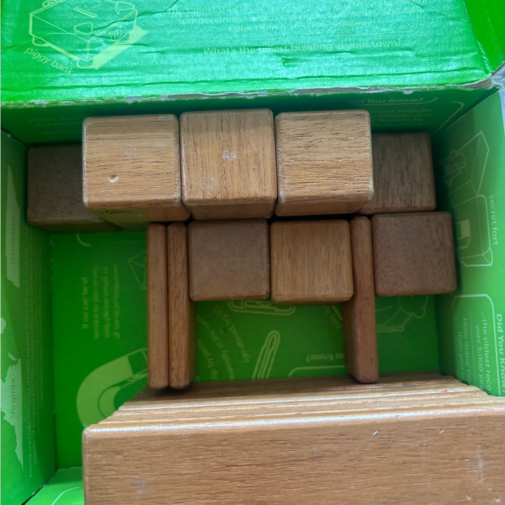 Tegu Magnetic Wooden Blocks Discovery Set - Mahogany - Picture 3 of 3